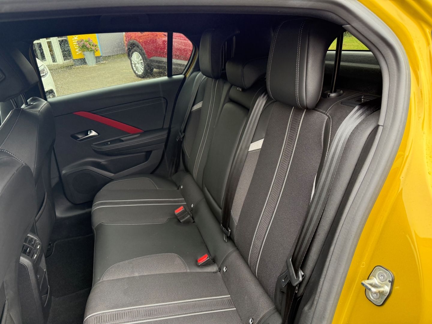 Fahrzeugabbildung Opel Astra L GS 1.2 Turbo +SHZ+LHZ+Kamera