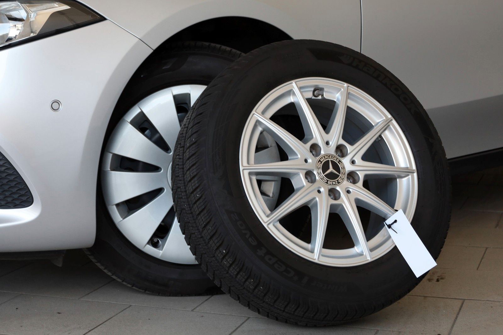 Fahrzeugabbildung Mercedes-Benz A 200d 4M Navi,Kamera,SH,PDC,Park Paket