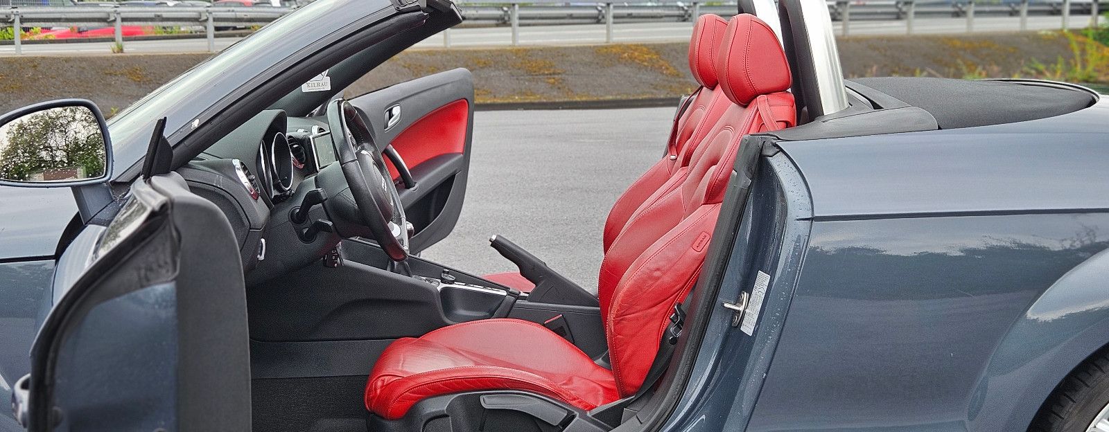 AUDI TT 8J Cabrio 1.8 TFSI INKLUSIVE 1 JAHR GARANTIE