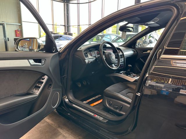 Audi S4 *B&O*TEMPO*NAV*CARBON*PDC*ALCANTARA*20Zoll*