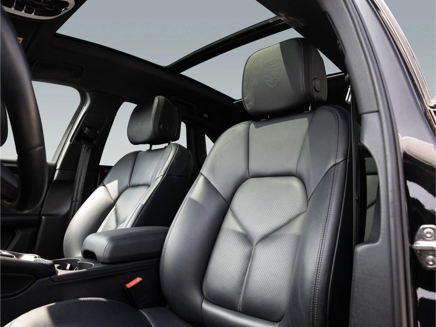 Porsche Macan S AHK Abstandsregeltempostat 21'' BOSE