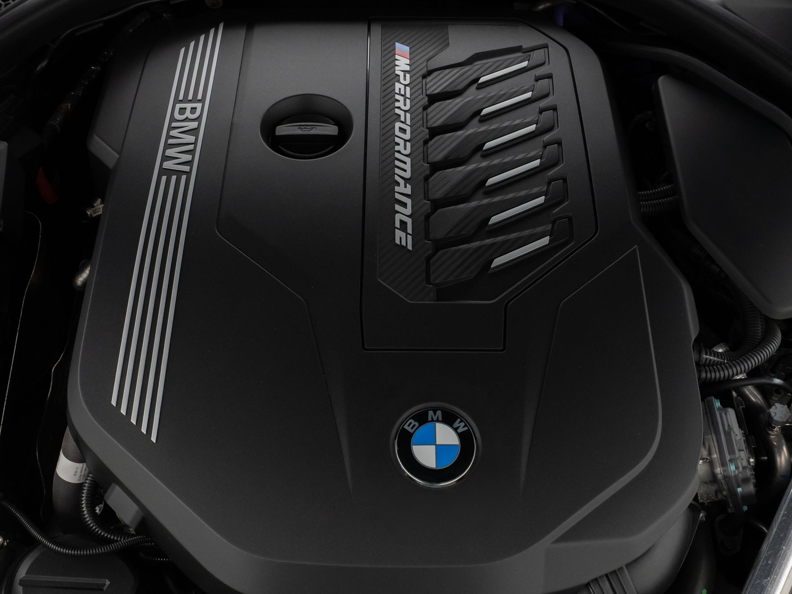 Fahrzeugabbildung BMW M440i xD Laser Kamera HUD DAB H/K Komfort 19Zoll