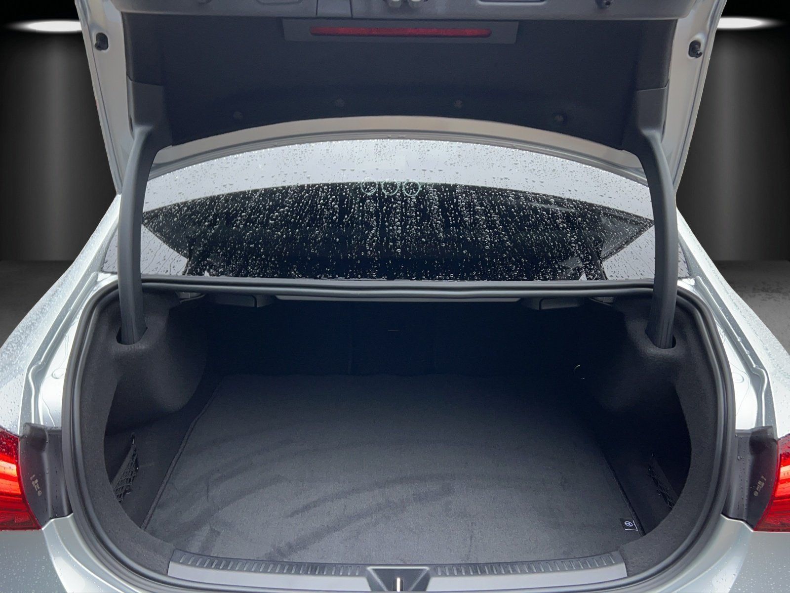 Fahrzeugabbildung Mercedes-Benz A 220 d Lim+AMG-Line+Burmester+DISTRONIC+PSD+19"