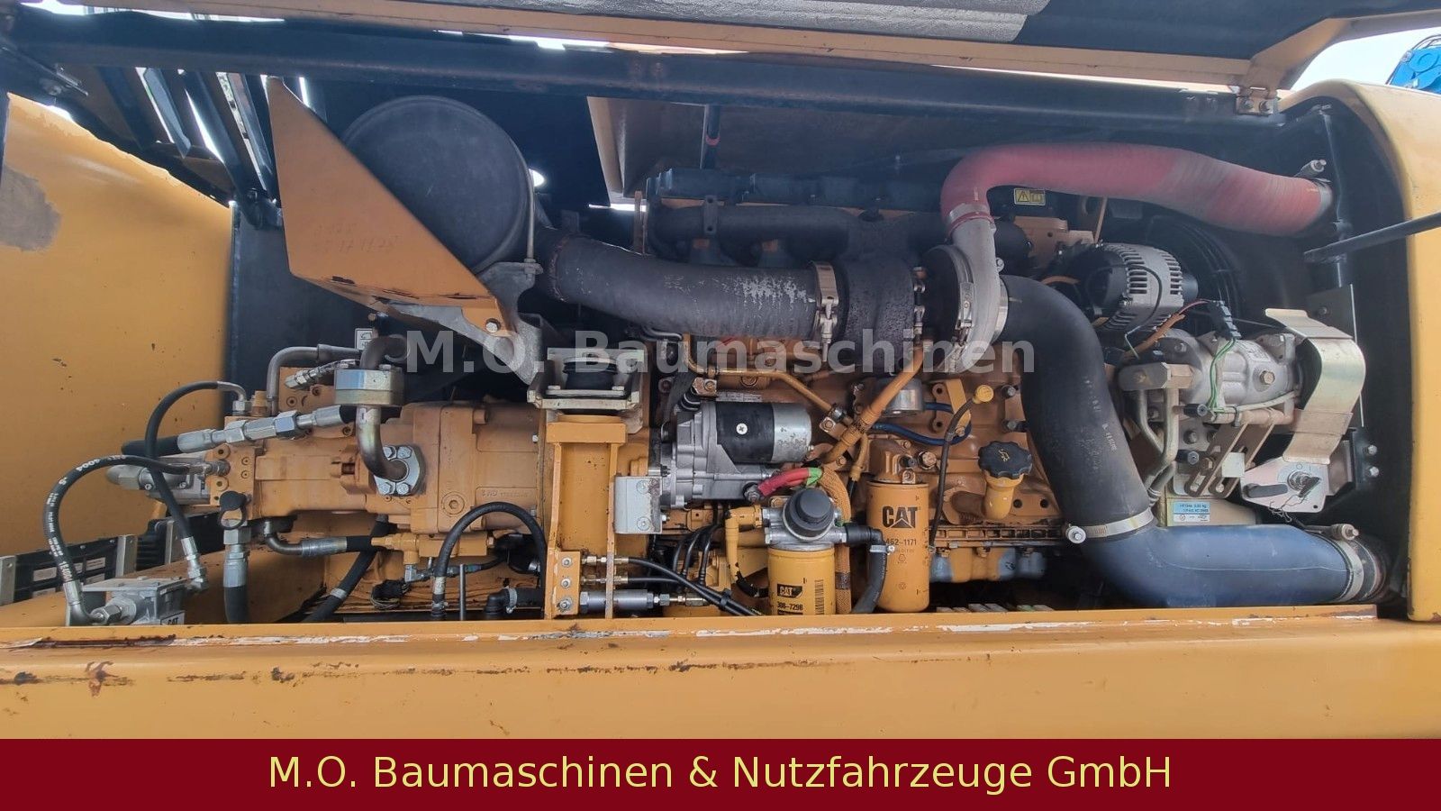 Fahrzeugabbildung CAT M 318 D  / SW /Hammerline / VSA / AC /