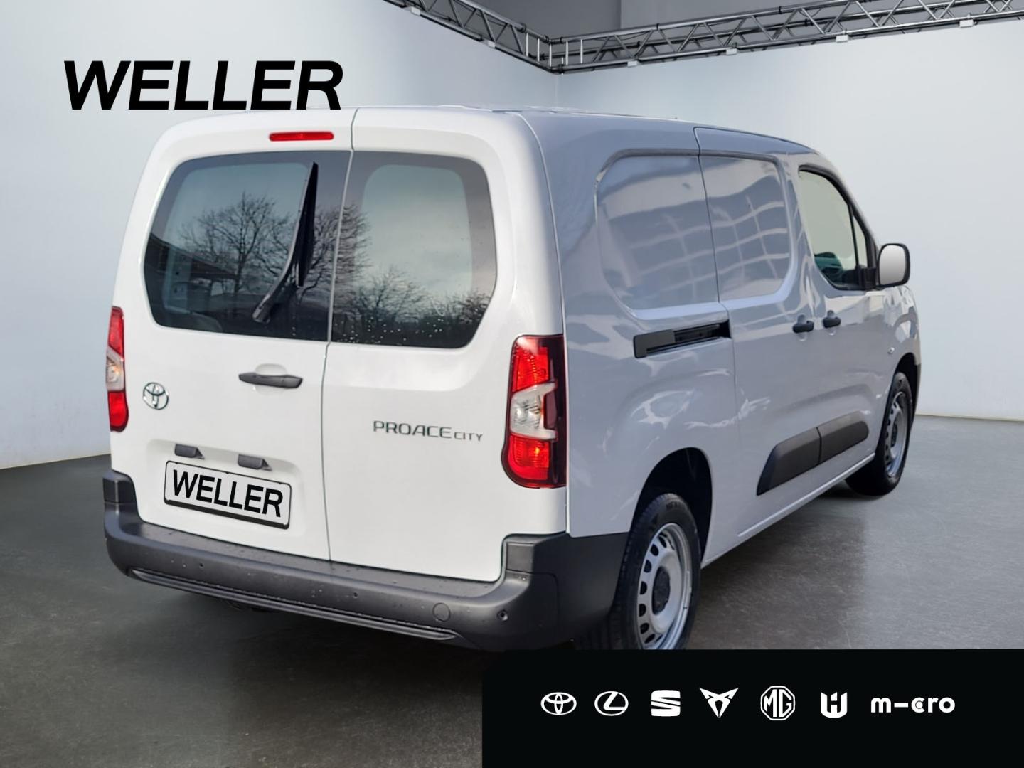 Toyota Proace City 1,5 l D, 102 PS 6MT 4 Türen, 3 Sitz.