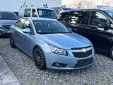 Chevrolet Cruze LTZ*Automatik*Leder*Sitzheizung*Tempomat* - Chevrolet mit Benzin-Antrieb: Limousine