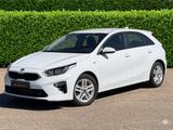 Kia cee'd / Ceed/ Zahnriemen neu/ Service neu/ Top - gebrauchte Kia cee'd / Ceed aus dem Jahr 2020