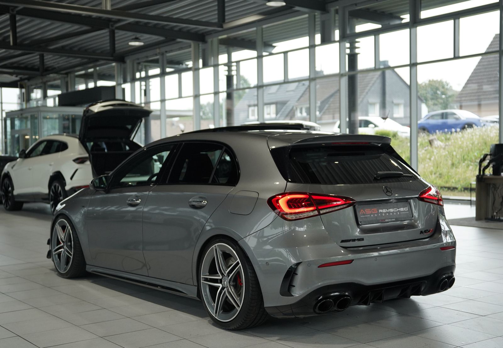 Mercedes Benz A 45 Amg
