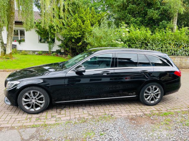 MERCEDES-BENZ C 180 T Autom. -