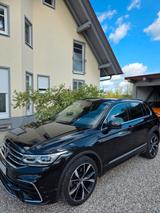 Volkswagen VW Tiguan R-Line eHybrid | TÜV NEU (05/28) | 20" - Volkswagen Tiguan R mit Hybrid-Antrieb (Benzin/Elektro)
