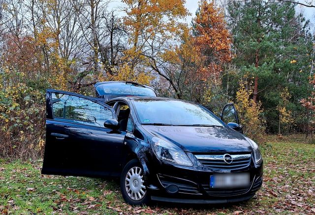 Opel Corsa TÜV sehr gepflegt Auto Car Wint...