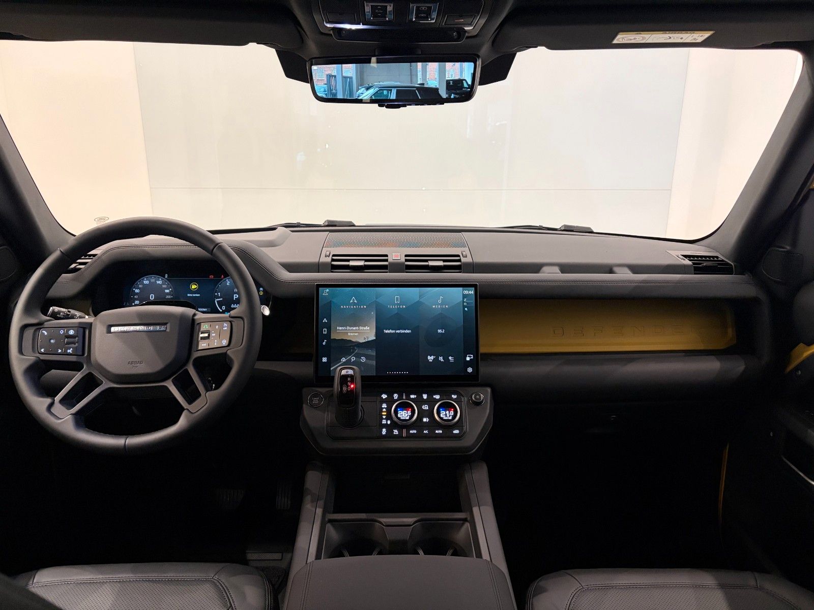 Land Rover Defender - Bild 4