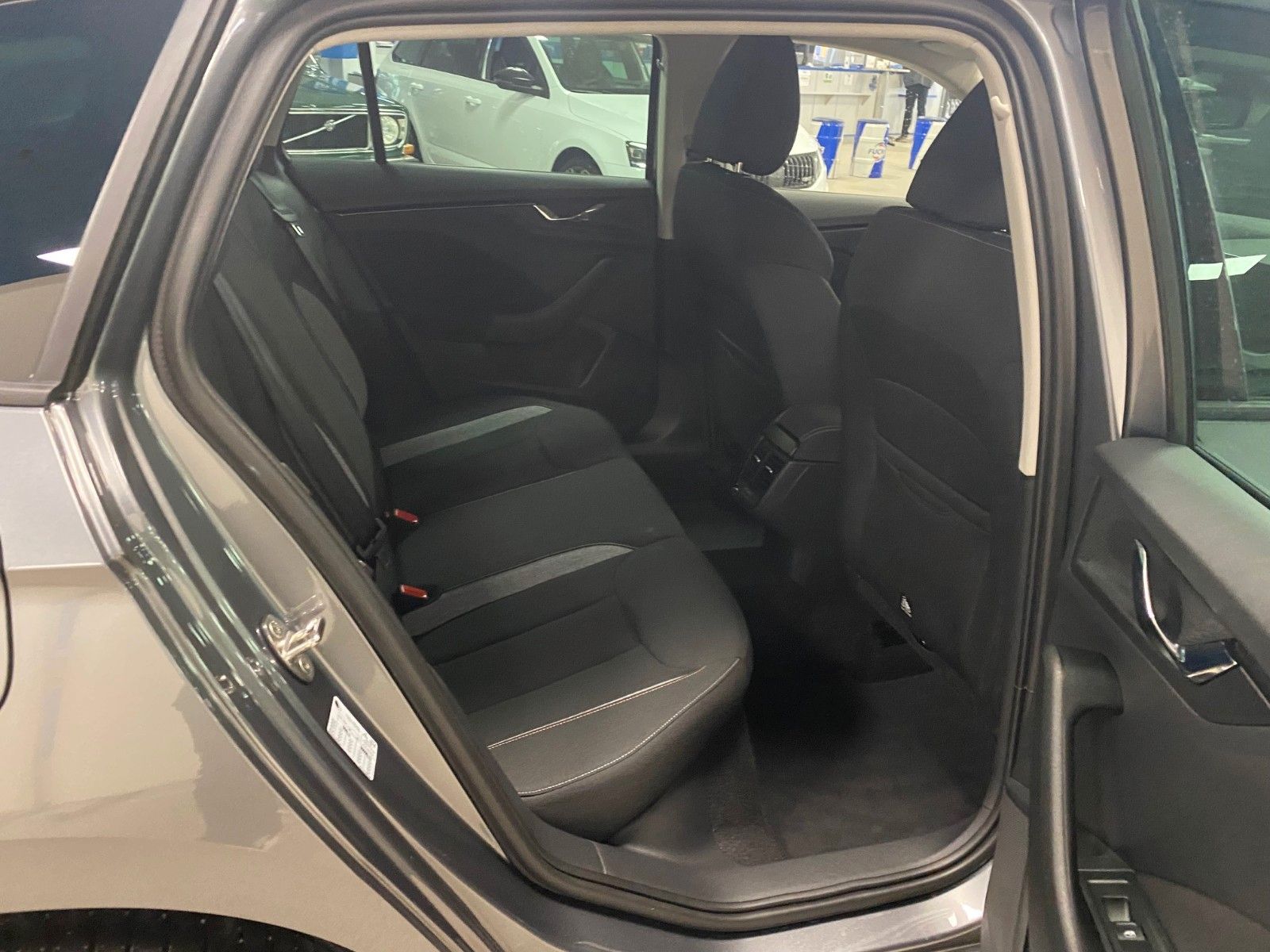 Fahrzeugabbildung SKODA Scala 1.0 TSI DSG Selection+NAVIGATION+KAMERA+BC