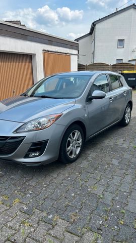 Mazda 3 Lim. High-Line 2.0 benzine automat...