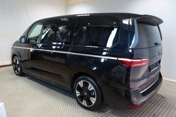 Volkswagen T7 Multivan 2.0 DSG LÜ lang AHK Pano StHz 19 Zo.