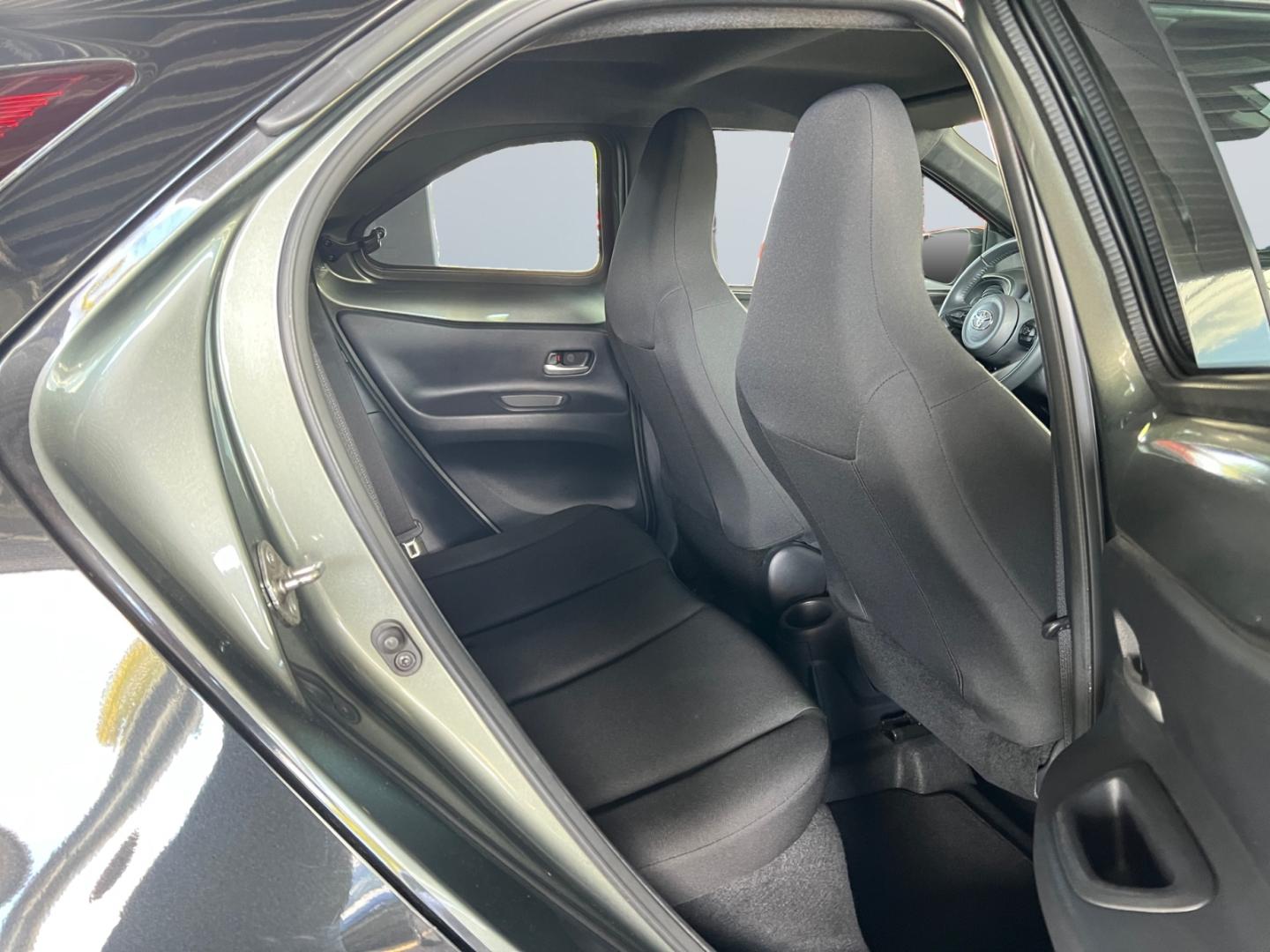 Toyota Aygo X S-CVT Pulse *ACC*CAM*SHZ*CarPlay*Bi-Tone*, миниатюра 17