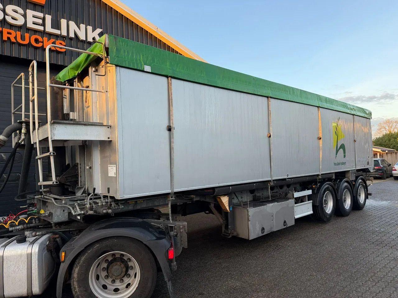 Fliegl 55m3 Blaaskipper/Schleuse Liftas 2 tussenschotte