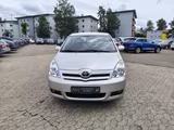 Toyota Corolla Verso *KLIMAAUTO*TEMPOMAT*PDC* - gebrauchte Toyota Corolla Verso aus dem Jahr 2006