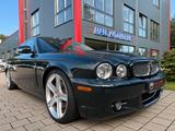 Jaguar XJ 2.7 D XJ6 Executive - Jaguar XJ: 7