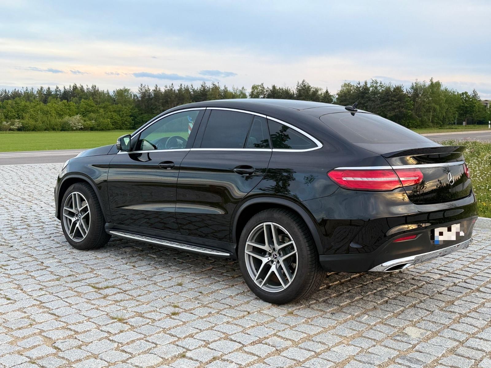 Mercedes-Benz GLE 350d*Coupe*4 Matic*AMG*360°*Night Paket*