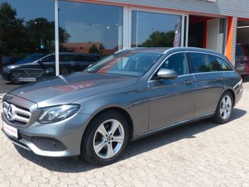 Mercedes E 220 - 2