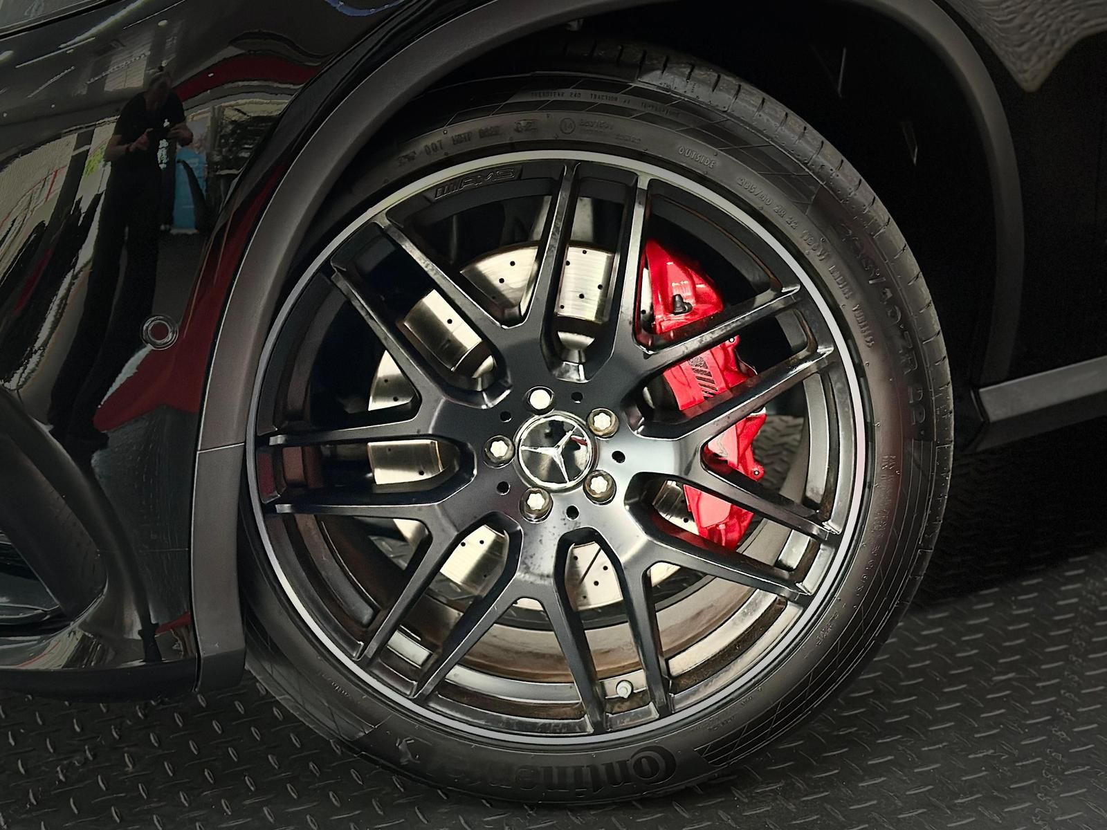 MERCEDES-BENZ GLE63S AMG 4M ALLBLACK NIGHT VOLLAUSSTATTUNG#AHK - Image 9