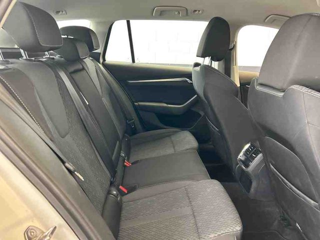 Octavia Combi 2.0 TDI STYLE LED+NAVI+HUD+ACC+ALU