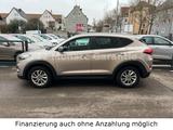 Hyundai Tucson blue Passion 2WD Navi &Rückfahrkamera - Hyundai TUCSON Gebrauchtwagen in Stuttgart