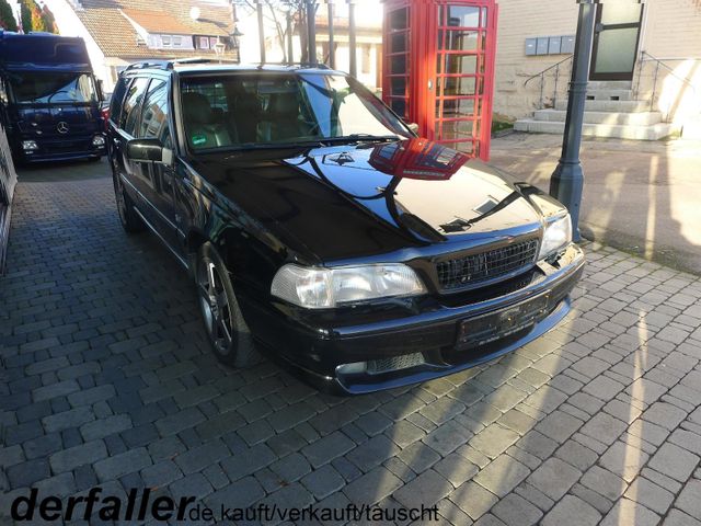 Volvo V70 R AWD Kombi