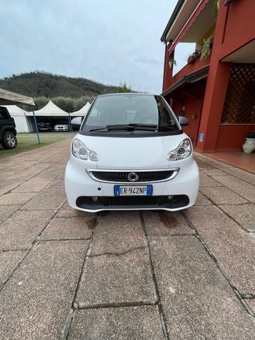 Smart ForTwo 1000 52 kW MHD coupé passion