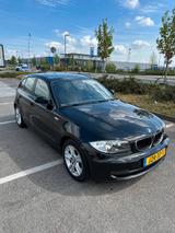 BMW 116i E87 120000 km 2 Hand unfallfrei - BMW 1er-Reihe E87 mit Benzin-Antrieb