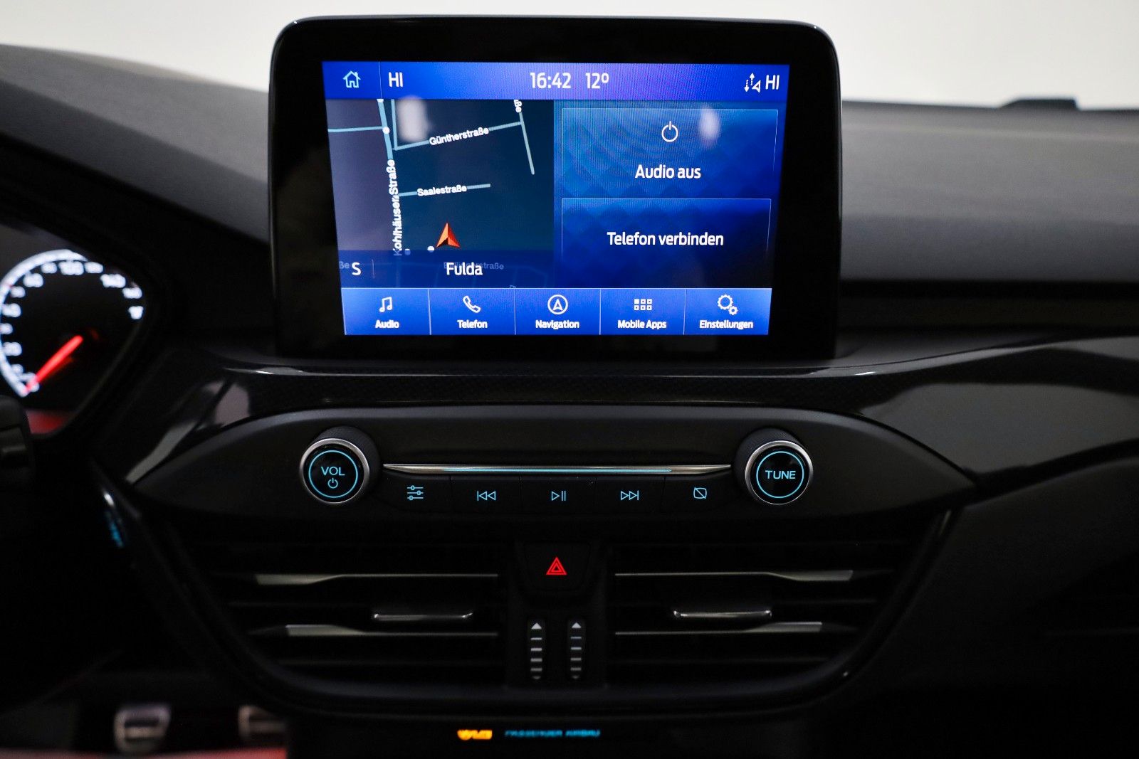 Fahrzeugabbildung Ford Focus Lim. ST,Navi,SH,HUD,Kamera,ACC,Panorama+WR