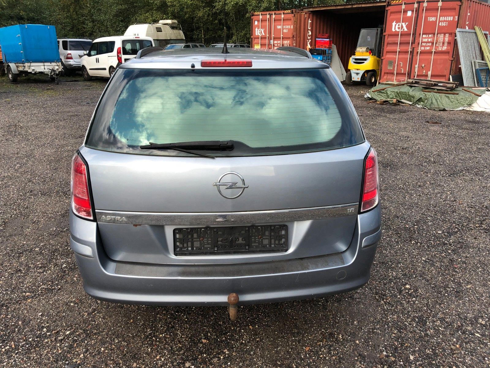 Fahrzeugabbildung Opel Astra H Caravan Innovation Hagelschaden