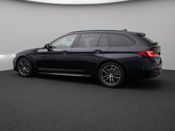 Fahrzeugabbildung BMW 530e M Sport Panorama360°Laser HUD DAB HiFi AHK
