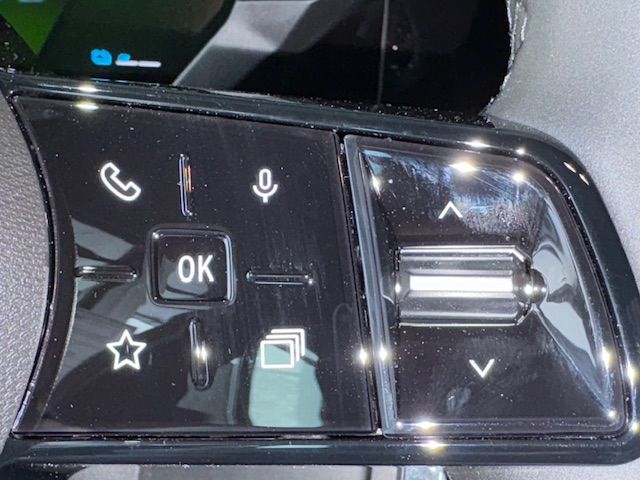 Fahrzeugabbildung Renault CLIO Evolution Full Hybrid E-Tech 160