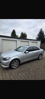 Mercedes-Benz Mercedes c250 Avantgarde AMG Paket 4 matic... - Mercedes-Benz C 250 in Krefeld