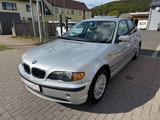 BMW 320 Baureihe 3 Lim. 320i 1 Hand TÜV NEU insp.NEU - BMW 320 aus 2004: 320i
