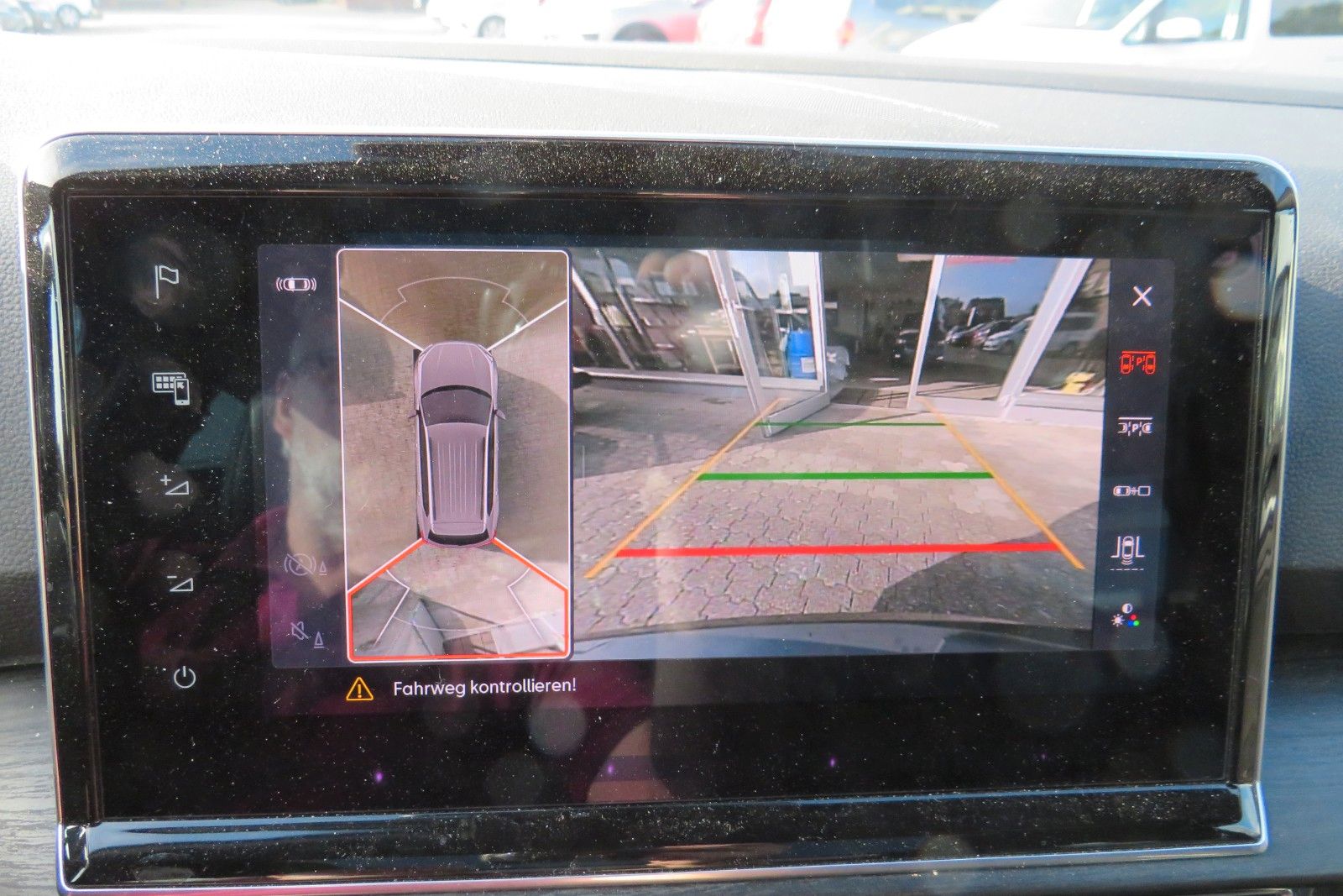 Fahrzeugabbildung SEAT Tarraco Xcellence PANO 7S ACC NAVI LEDER  LED