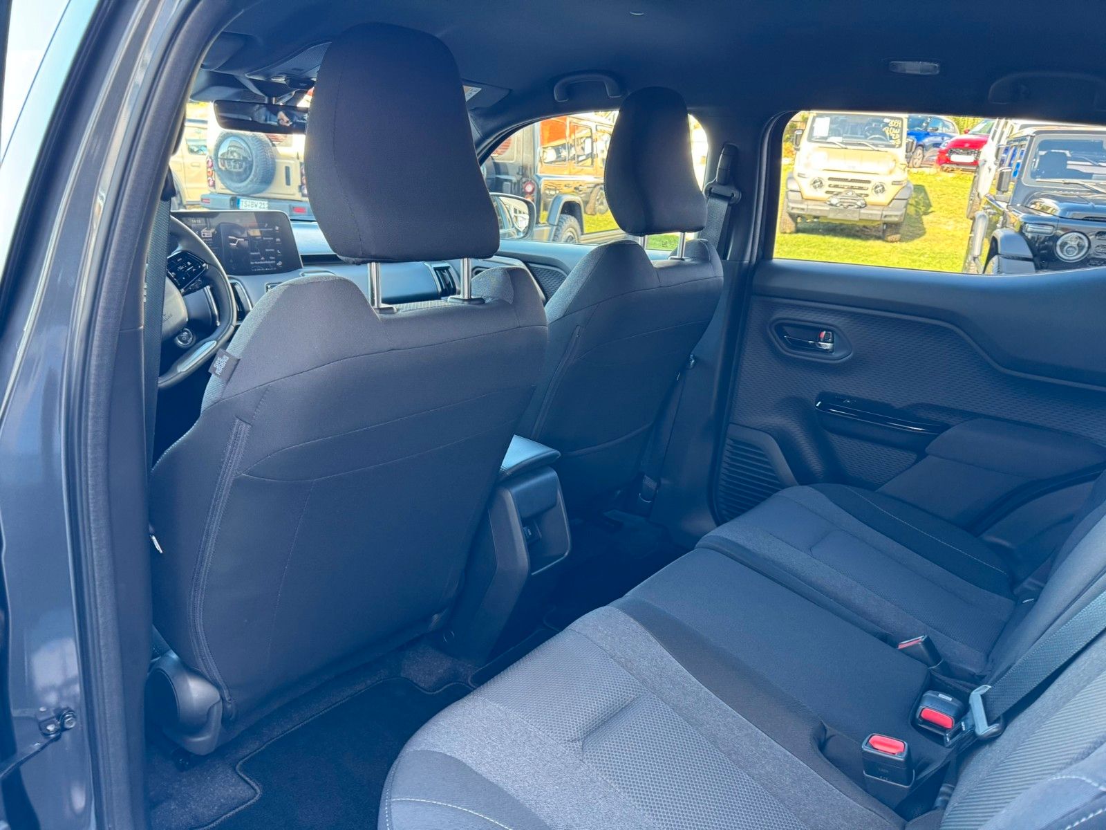 Suzuki e Vitara - Bild 12