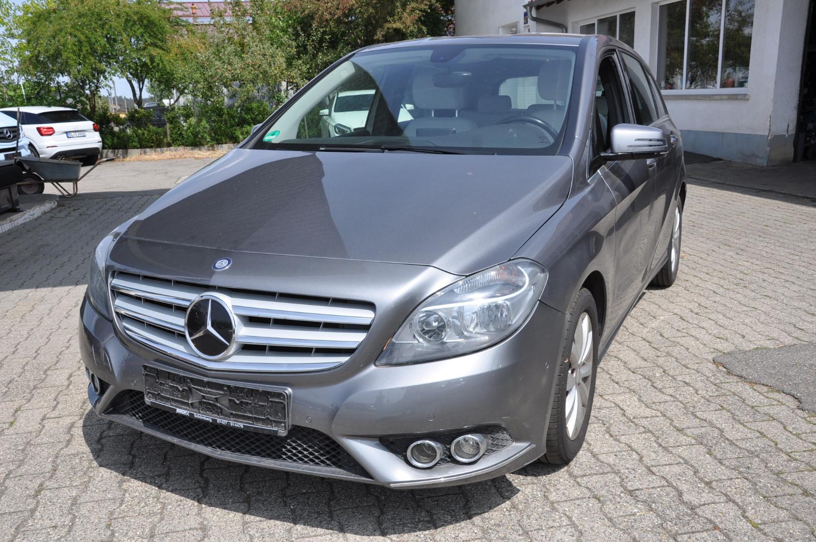 Mercedes-Benz B 180 Automatik Euro6 Motor läuft unrund Ventil