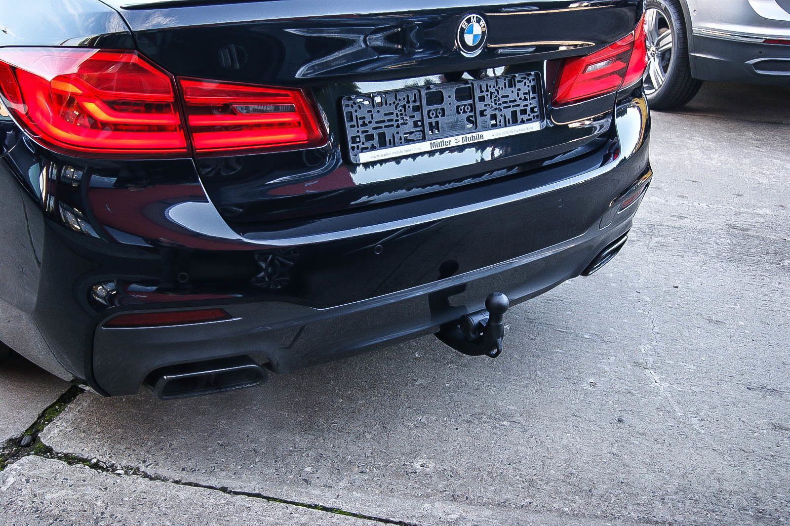 Fahrzeugabbildung BMW M550 xDrive V8 340kW/462PS HEADUP HARMAN&KARDON