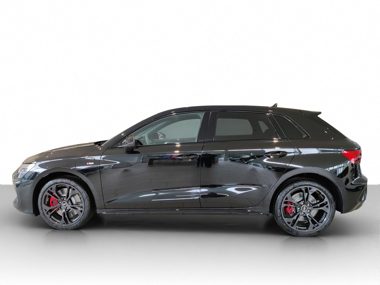 Audi A3 Sportback S line TFSI e 200 kW S tronic ACC imagem 2