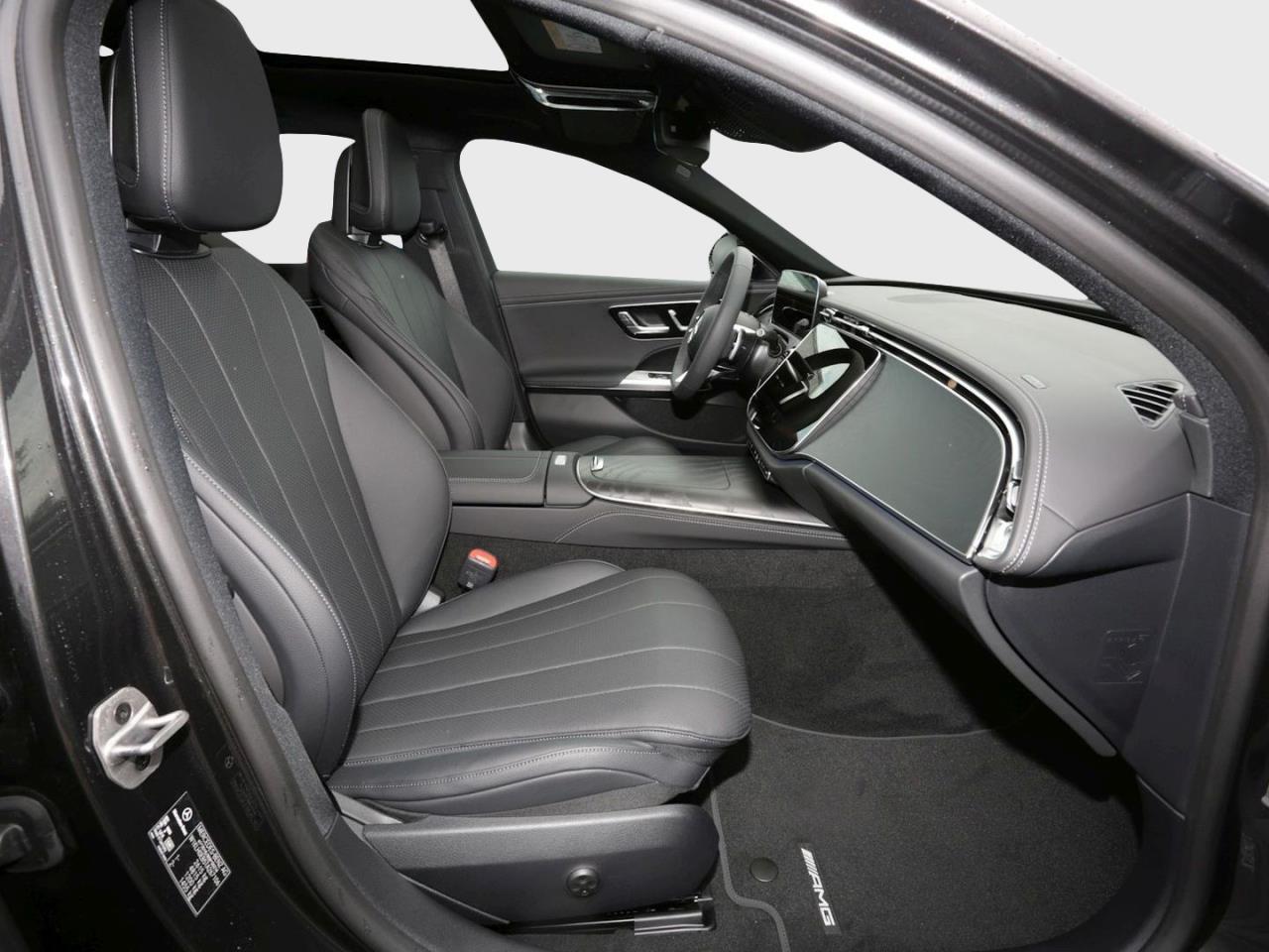 Mercedes-Benz E 220 d T-Modell AMG Night Panorama AHK 360°