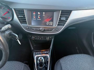 Opel Crossland (X) - 12