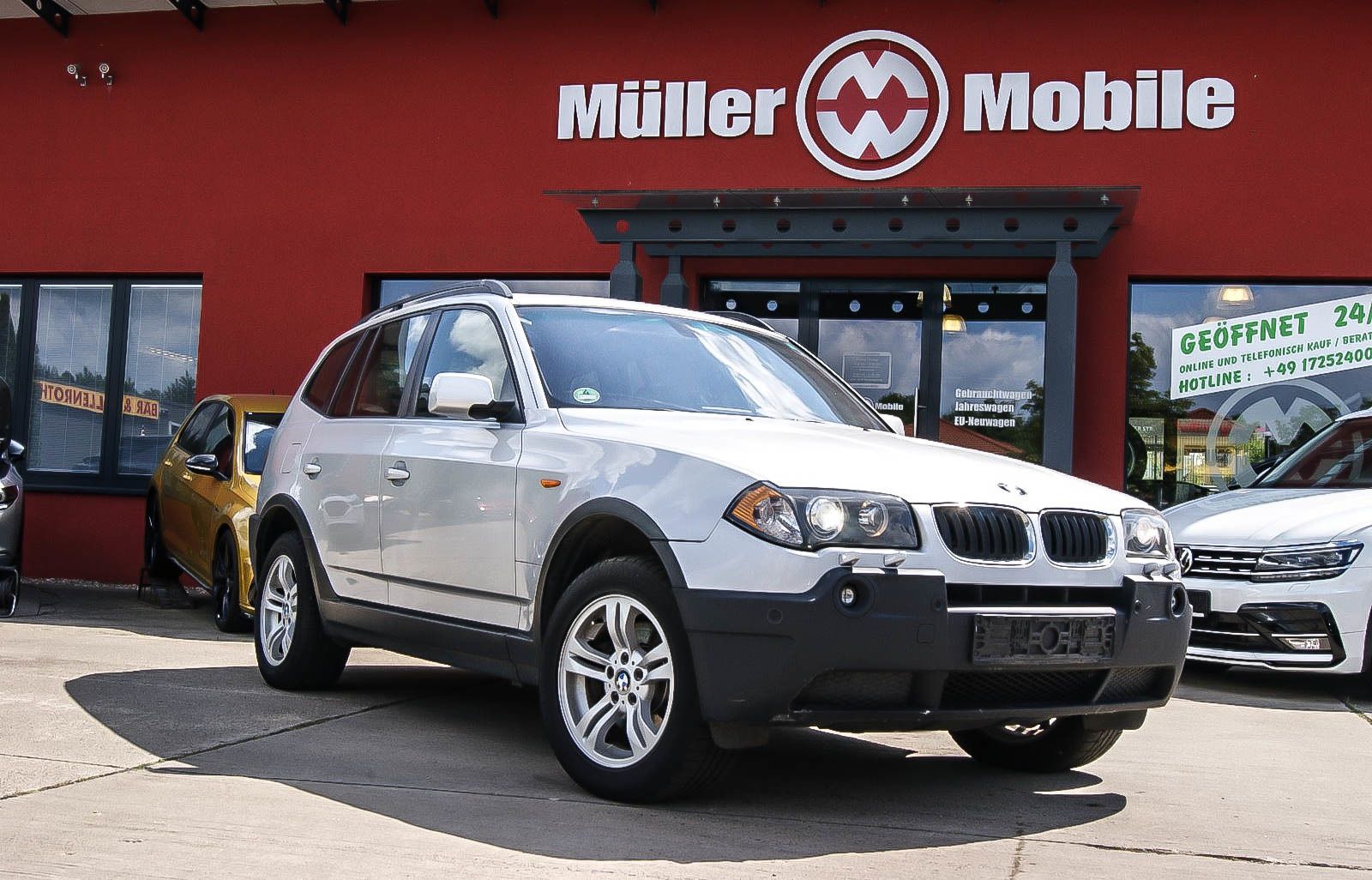 Fahrzeugabbildung BMW X3 3.0i  LEDER XENON NAVI SPORT-FW = aus 1.HAND=