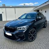 BMW X4 M COMPETITION - PANO - CARBON - graue BMW X4 M