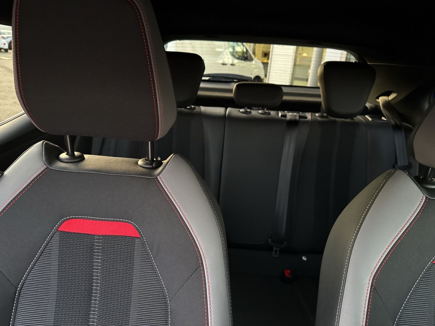 Fahrzeugabbildung Opel Mokka GS Line 1.2 Turbo Navi Digitales Cockpit L