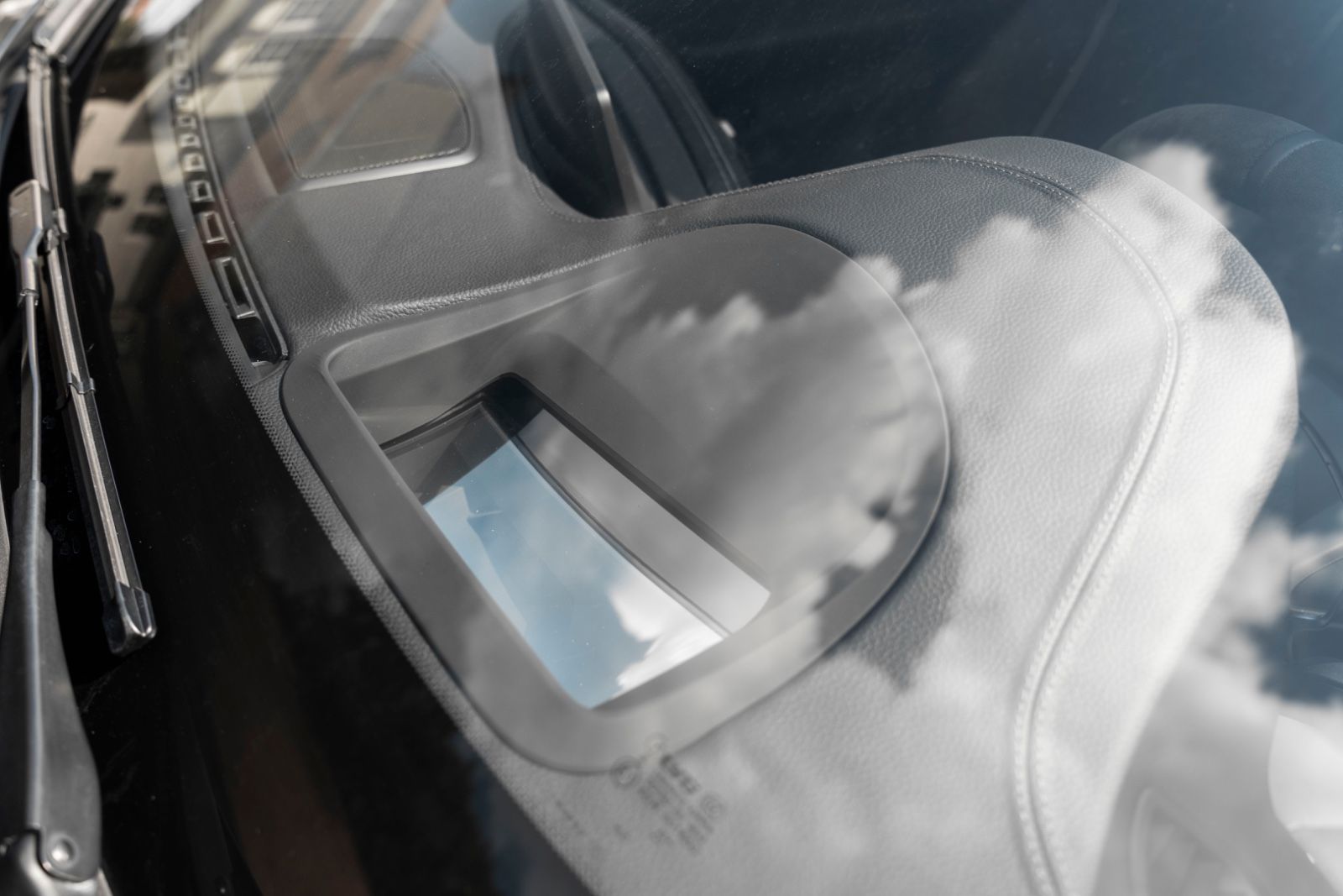 Fahrzeugabbildung BMW 440I COUPE M-PERFORMANCE H&K LED HUD KAM CARPLAY