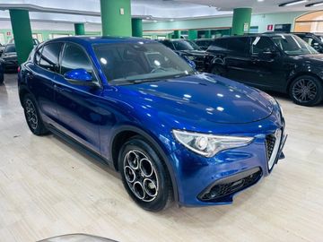 Alfa-Romeo Stelvio - 3