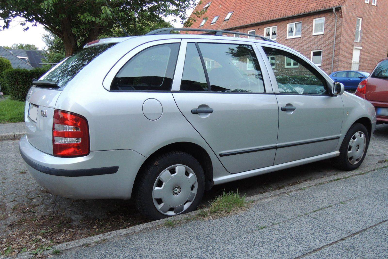 Skoda Fabia 2004 — engine 75 HP (55kW)